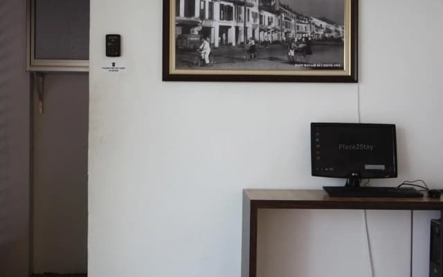 Place2Stay - Riverside - photo 2
