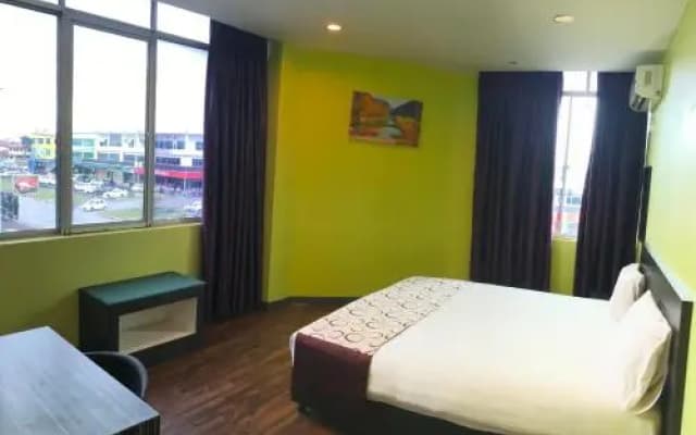 Sarikei Garden Hotel - photo 5