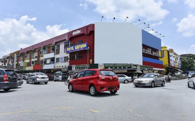 SPOT ON 90463 Hotel Bintang Kajang - photo 2