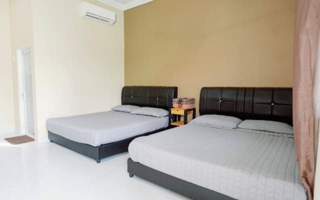 OYO 91271 Cik Ein Homestay - photo 2