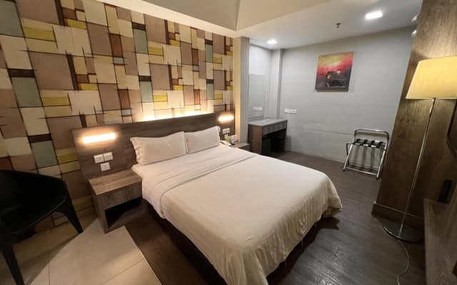 Ajang Hotel - photo 4