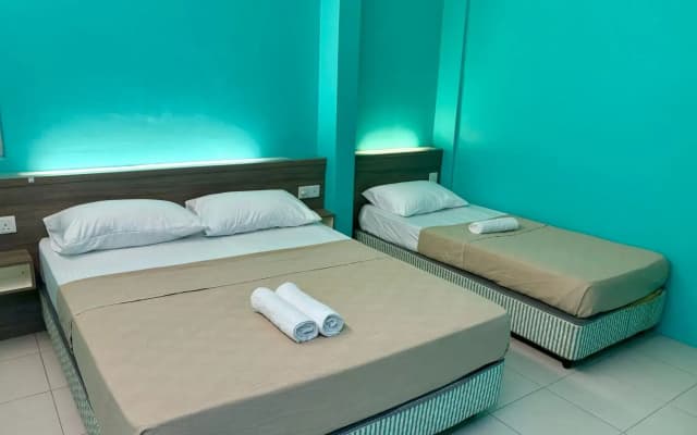 Qish Hotel - photo 4