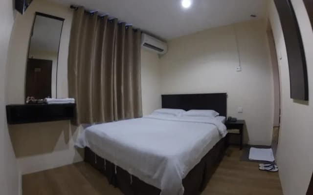 Hotel Kinabalu - photo 4
