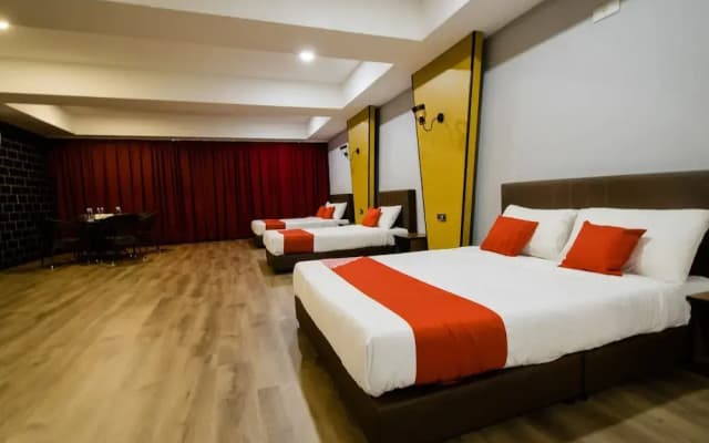 OYO 89456 V Motel - photo 4