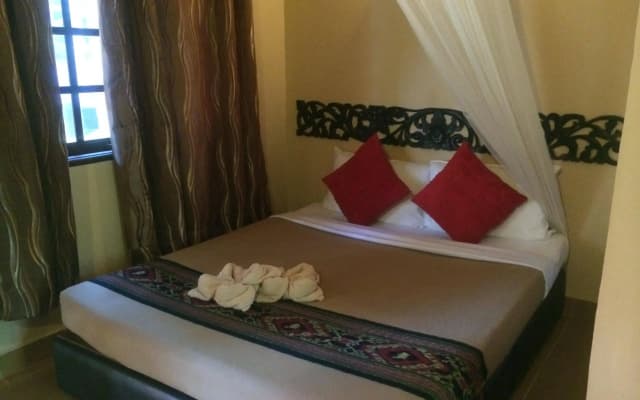 Ombak Dive Resort - photo 5