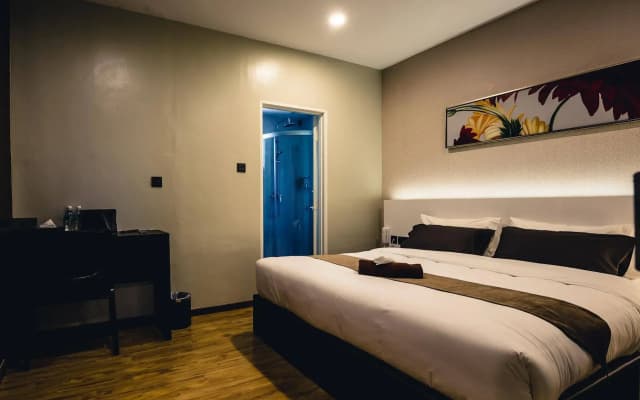 Golden Roof Hotel Taiping - photo 2