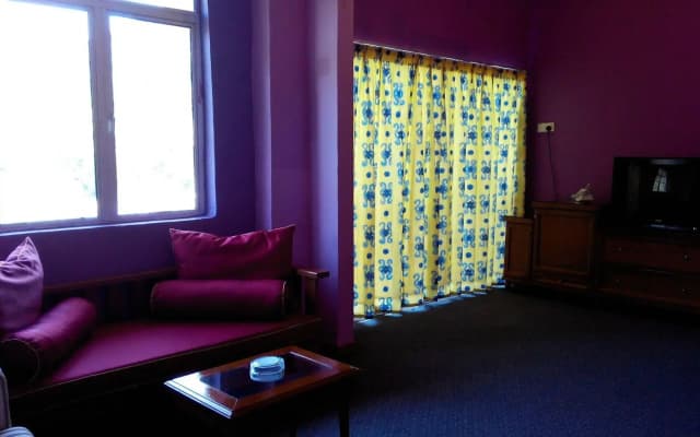 DJ Holiday Resort - photo 3