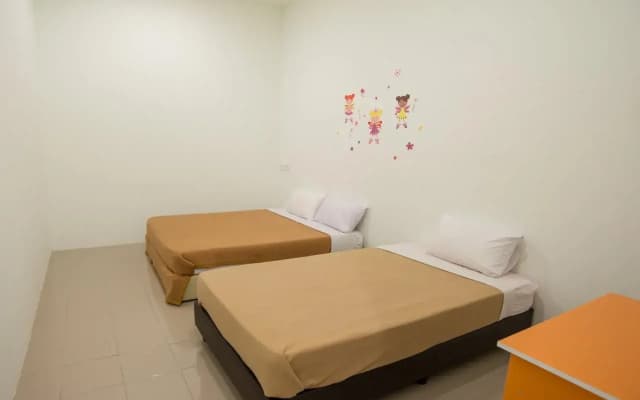 Malabar Inn - photo 2