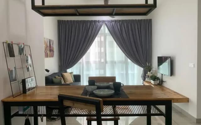 Hello Ruma, Conezion IOI City Mall Putrajaya, 2 rooms, Pool View - photo 3