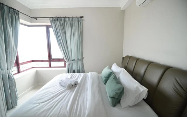 Dahlia Klcc View @ Rafflesia Condominium - photo 4