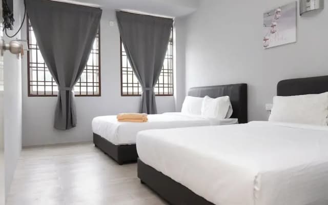 Ir inn Hotel - photo 2