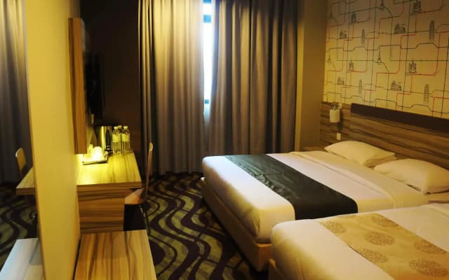 Hotel Zamburger Victory City - photo 5