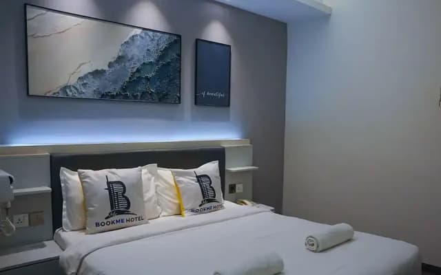 BookMe Hotel - photo 4