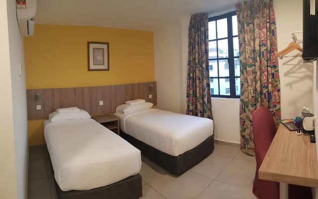 Hotel Orkid Port Klang - photo 4