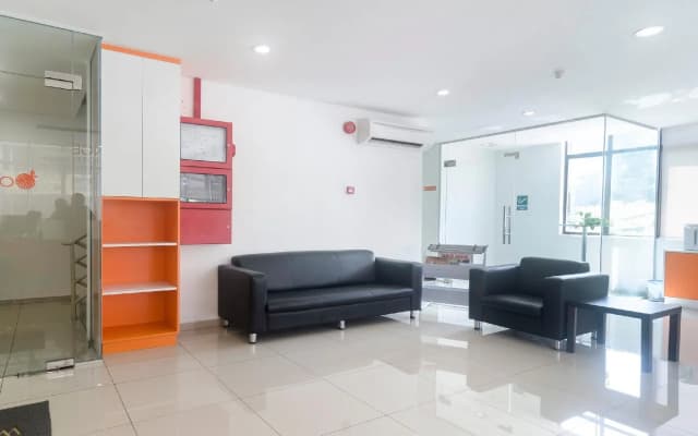 1 Orange Hotel Sungai Buloh - photo 5