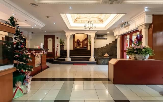 The Dream Hotel - photo 2