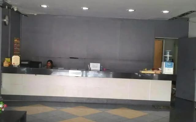 Century Rest Inn - photo 2