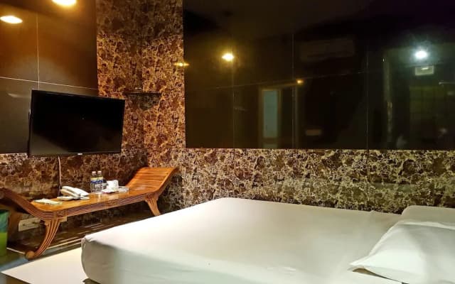Flyk Hotel - photo 5