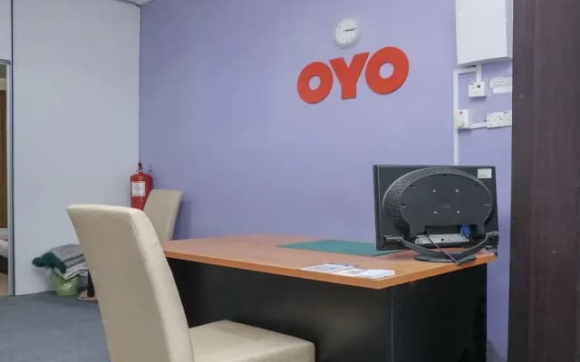 OYO 90180 Gemilang Hotel Kerteh - photo 3