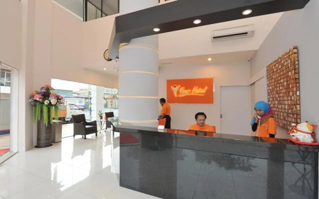 Your Hotel - photo 2