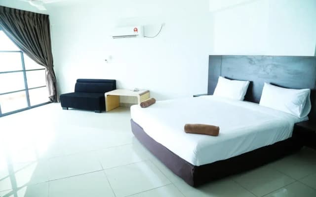 Marina Heights Resort - photo 5