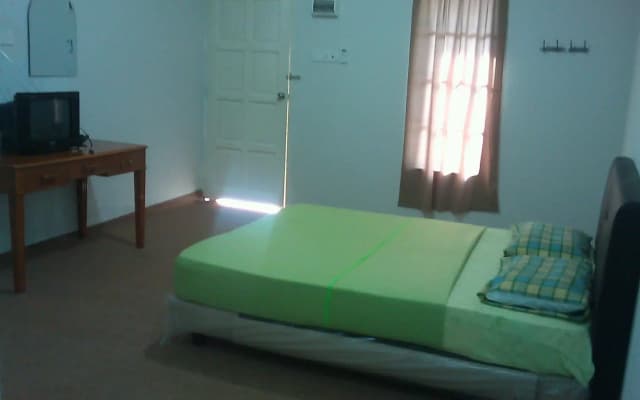 Kandiez Sunrise Estuary Chalet - photo 2