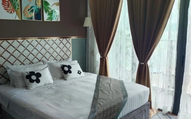 ZilleVille Studio Suite Seaview With Balcony at Imperium Residence - photo 5
