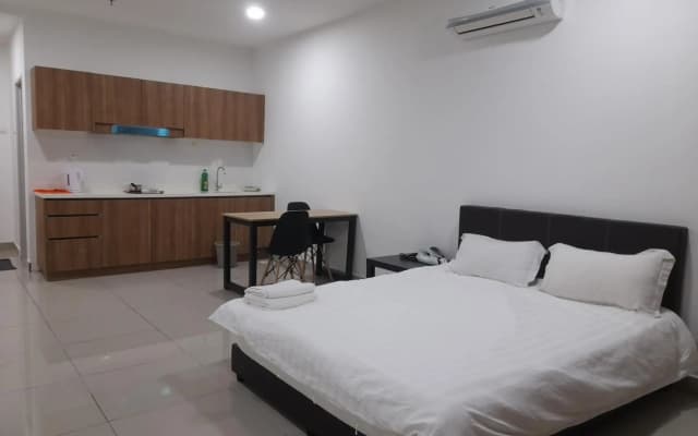 Pacific Towers Star Seksyen 13 PJ Jaya One Parking Netflix Pool Kitchen - photo 5