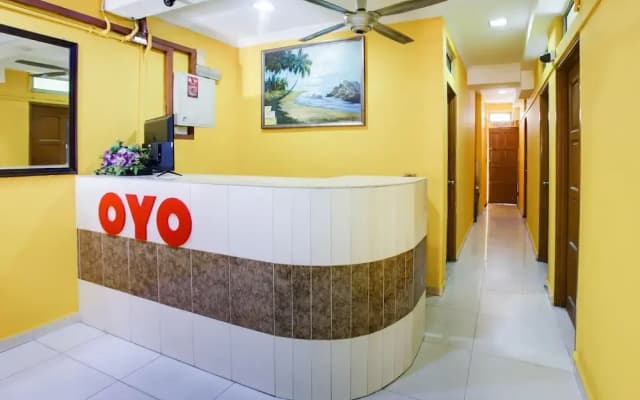 Lucky Budget Hotel - photo 2