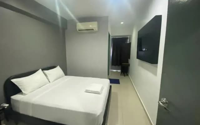 OYO 90849 Hotel Hanarilla - photo 2