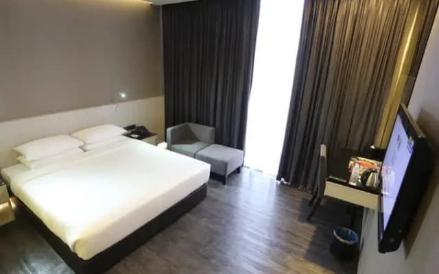 E.City Hotel @ One City - Subang Jaya - photo 2