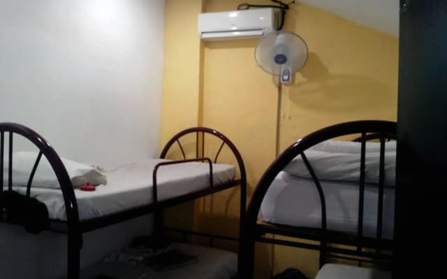 Etika Inn - photo 4