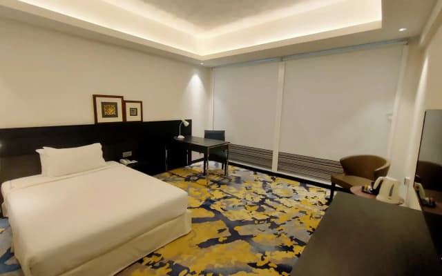 Bespoke Hotel Puchong - photo 5