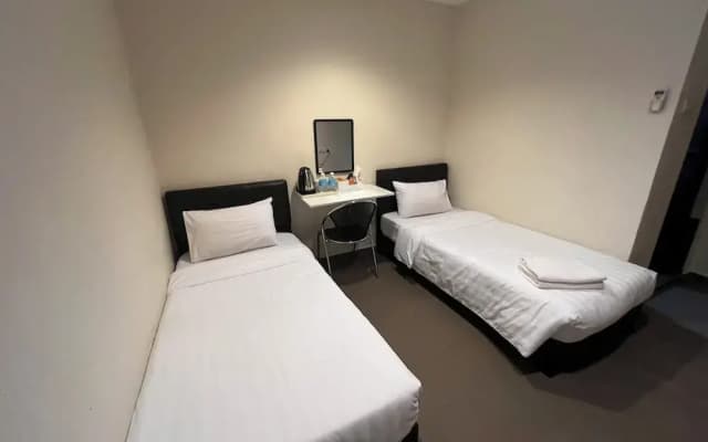 Hotel O Jb Sojourn - photo 2