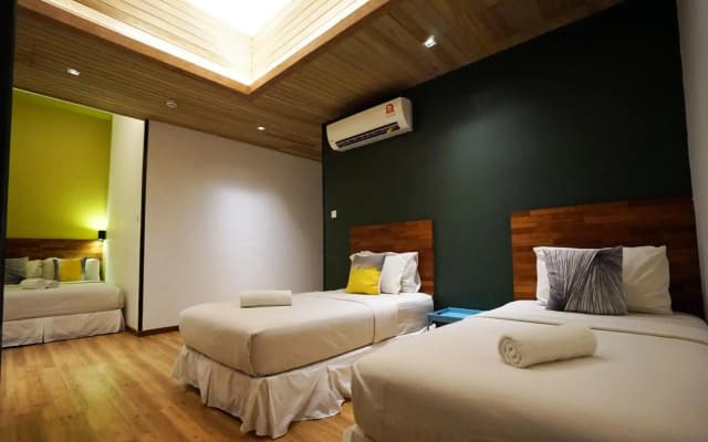 Chaos Boutique Hotel - photo 3