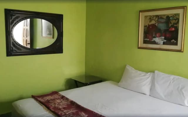 Oriental Riverside Guesthouse - photo 4