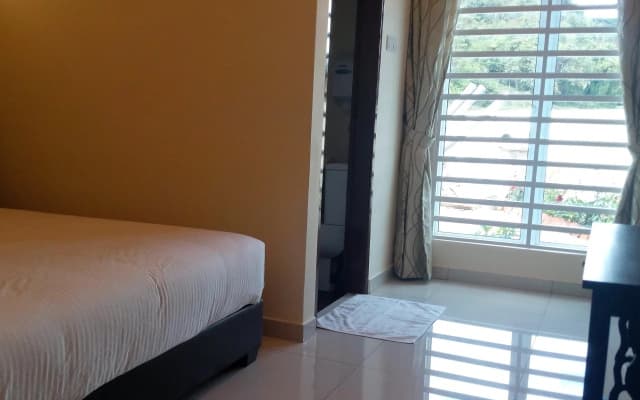 Sam Jade Guest House - photo 4