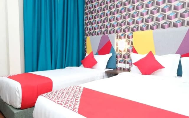 OYO 1139 W Hotel Cemerlang - photo 3