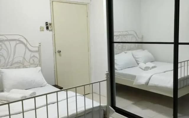 Permai Puteri Homestay Ampang - photo 4