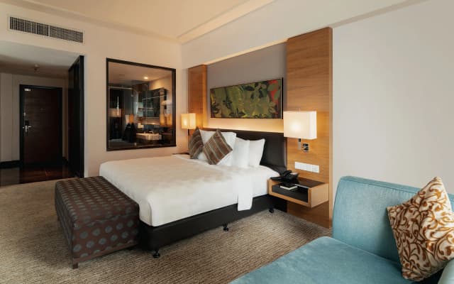 Impiana KLCC Hotel - photo 4
