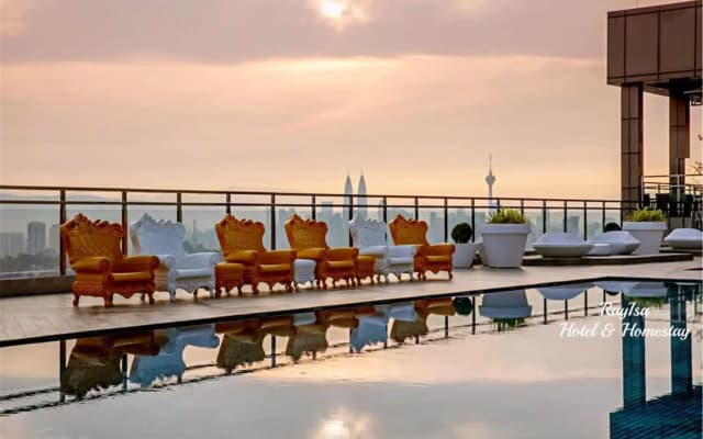 SKY POOL Stylish Suite 2-7Pax at KL City - photo 3