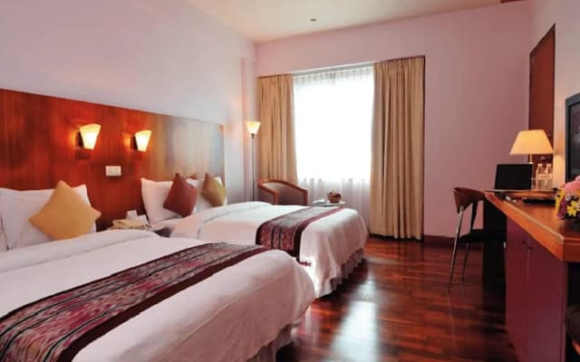 Parkcity Everly Hotel - photo 3