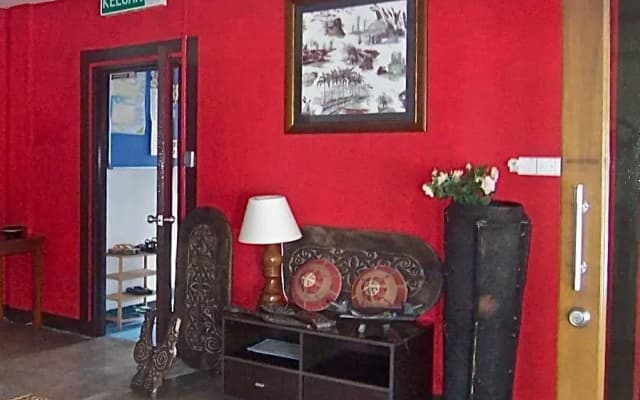 Pinnacles Kuching Lodge - photo 3