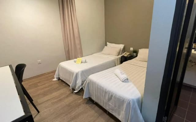 Chariton Hotel Butterworth - photo 4