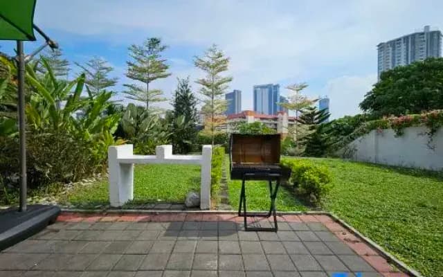 Bangsar Three Storey Luxury Landed House 19PAX - photo 3