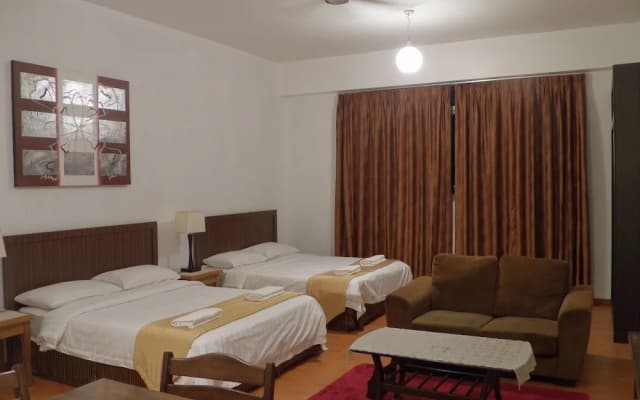 Maytower Apartment - photo 4