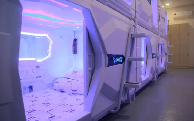 Space Capsule Hotel - photo 5
