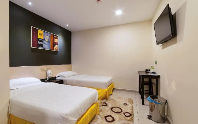 One Avenue Hotel - photo 4