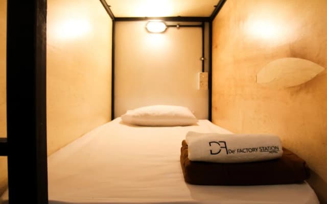 De' Factory Station Hotel - photo 3