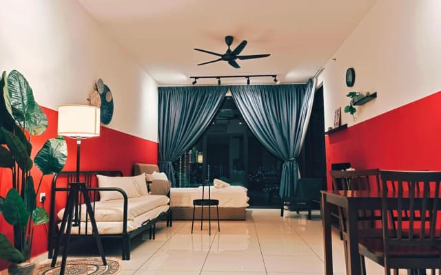 New Georgetown Instagramable 2BR Homestay with 10pax - photo 5